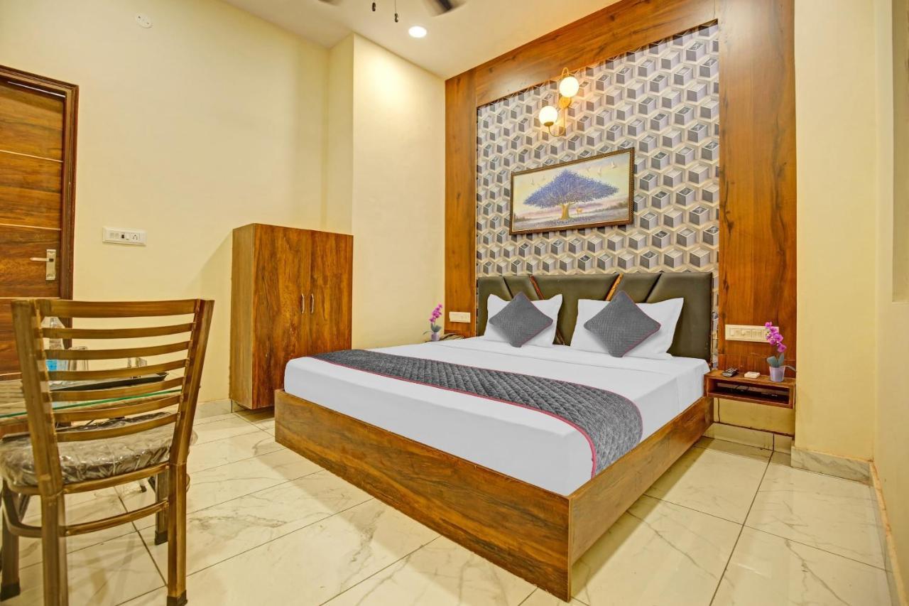 Hotel Townhouse Sky Ludhiana Exterior foto